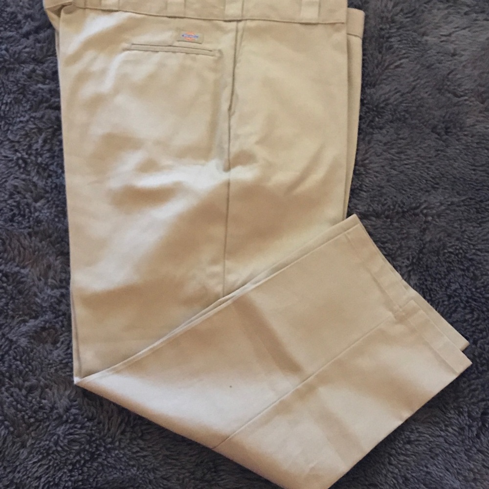 Khaki pants